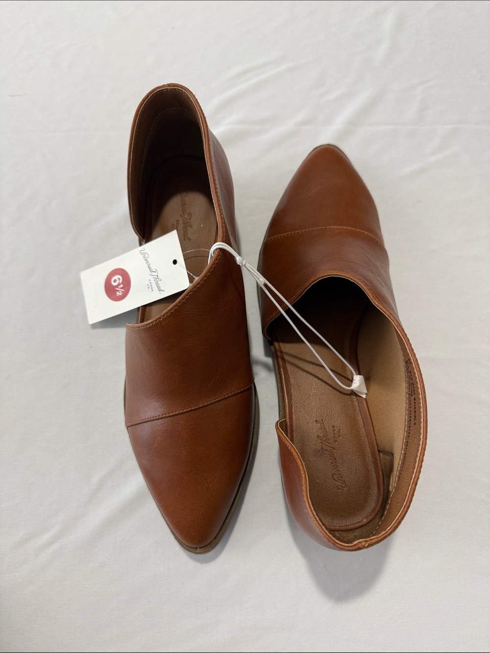 NEW Universal Thread Tan Leather-Look Slip-On Booties - Picture 3 of 15